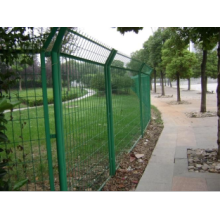 2016 Vente chaude de construction clôtures populaires extérieures, panneaux de clôture soudés en hollande